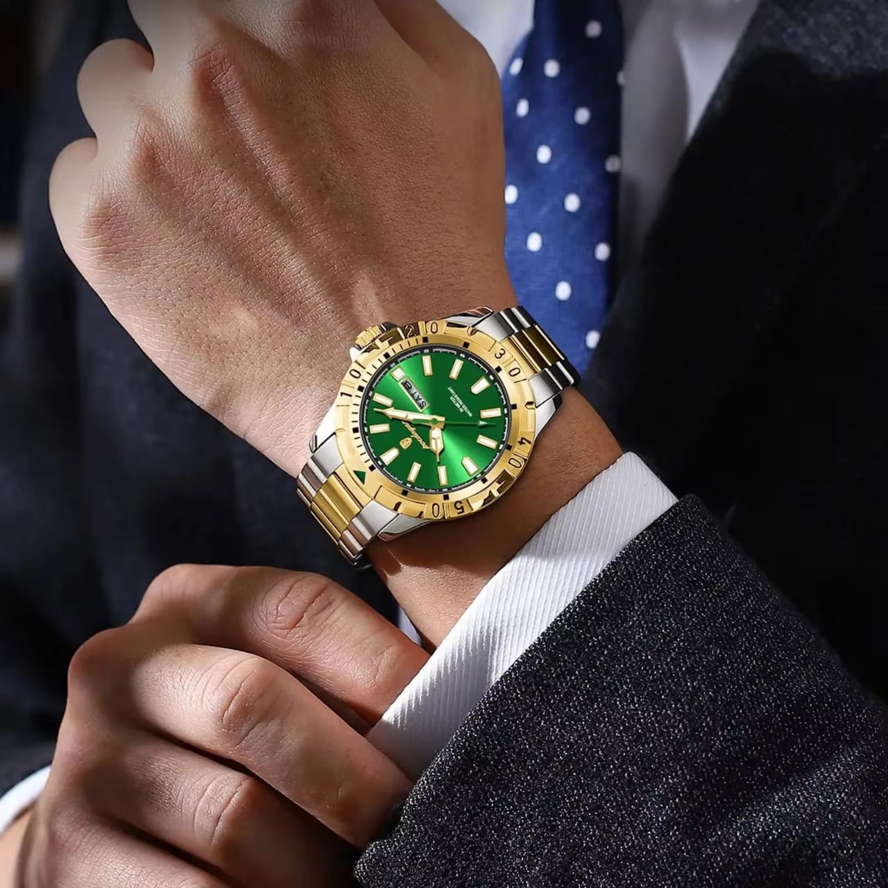 Poedagar 21ATS Luxury Two-Tone Gold & Silver Stainless Steel Green Dial Waterproof Men's Watch (30 Meter Water Resistant)